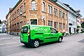 Grüner Renault Kangoo Z.E. Maxi des Paketdienstleisters Quickpac