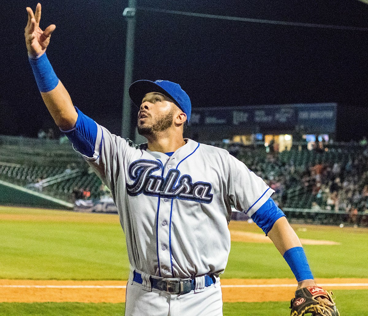 Dodgers promote OKC third baseman Edwin Rios to major leagues