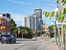 Rue Laurier looking north towards Boulevard des Allumettieres Rue Laurier mosbo6.jpg