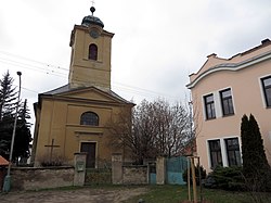 Farní kostel sv. apoštola Ondřeje v Sánech.