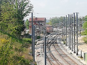 La gare vue côté quais en 2022, avec les nouvelles voies du T13.