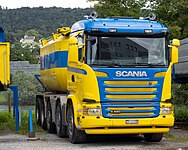 Scania G490 in Schlieren ZH.jpg