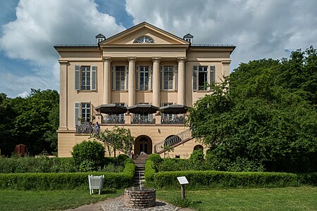 Schloss Freudenberg in Wiesbaden von Süden
