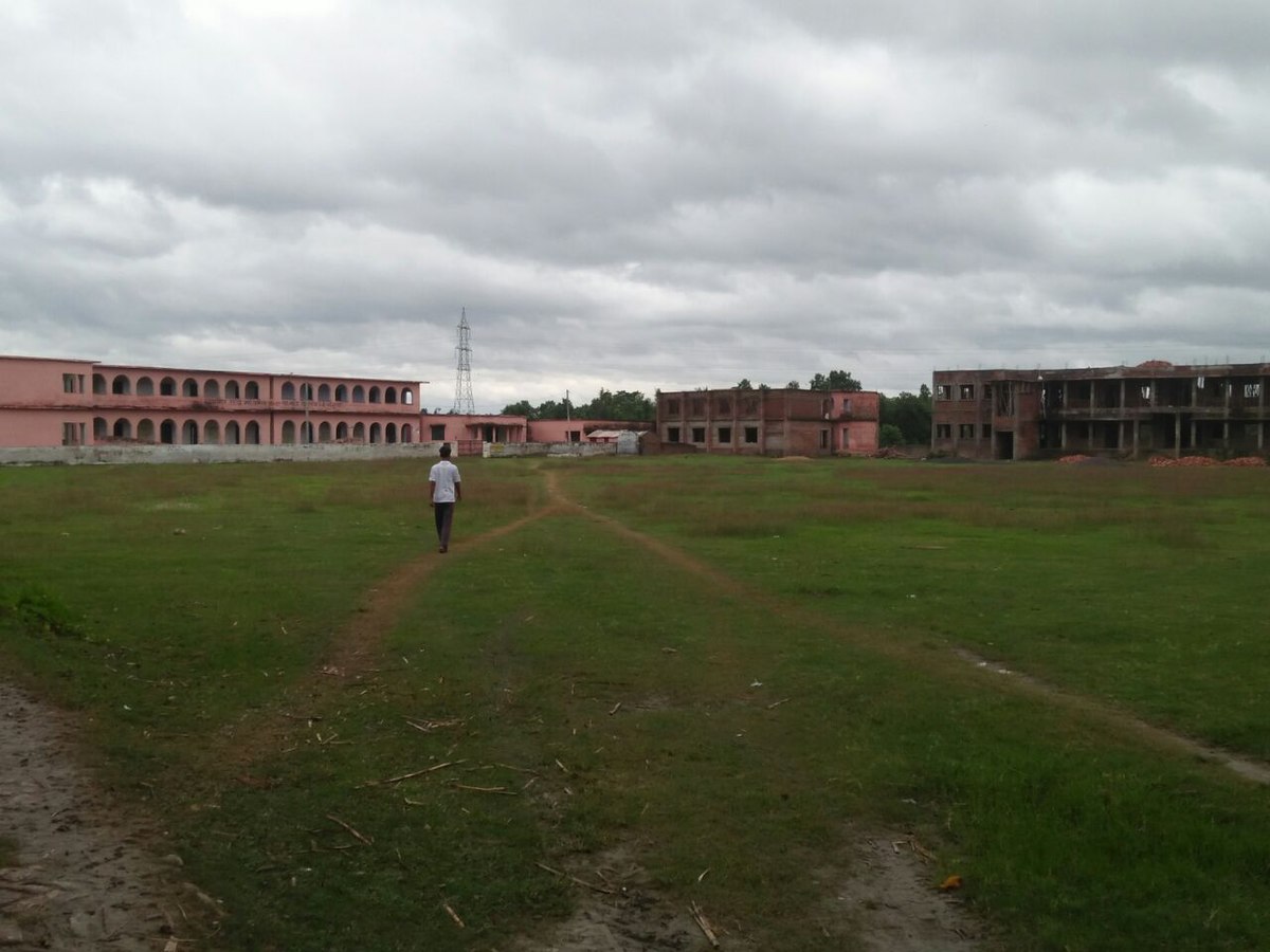 School Khajuraha.jpg