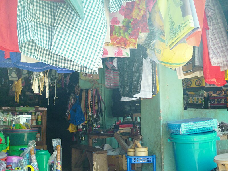 File:Shimoni Shop.JPG