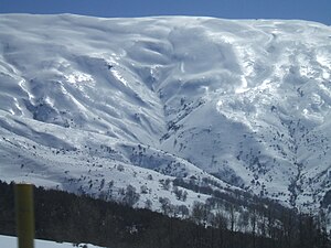 España Sierra Nevada: Situación y características, Historia y origen del nombre, Protección medioambiental