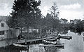 Casa del barco alrededor de 1900 en Methuen, Massachusetts