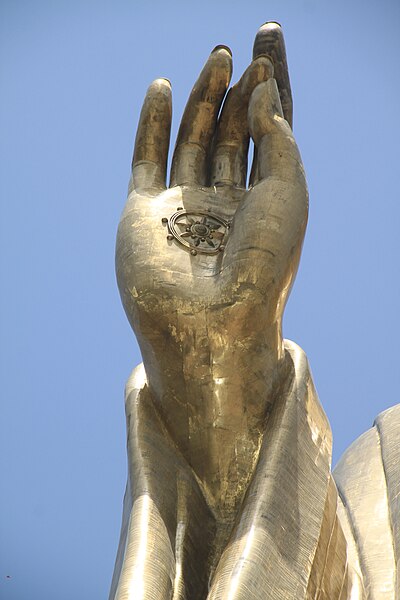 File:Spring Temple Buddha 09.jpg