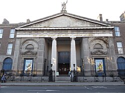 St. Andrew Kilisesi Dublin 2018.jpg