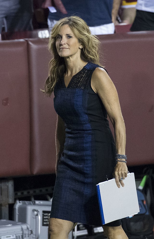 Suzy Kolber Speaking Fee and Booking Agent Contact