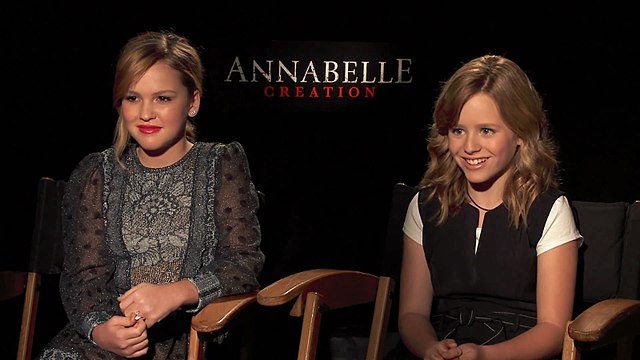 Talitha Bateman (left) and Lulu Wilson (right) discuss Annabelle: Creation in 2017