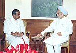 Miniatuur voor Bestand:The Chief Minister of Andhra Pradesh, Shri Y. Rajashckhar Reddy calls on the Prime Minister, Dr. Manmohan Singh in New Delhi on October 12, 2004.jpg