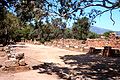 À l'intersection du cardo et du decumanus la place decumane bordée par les temples