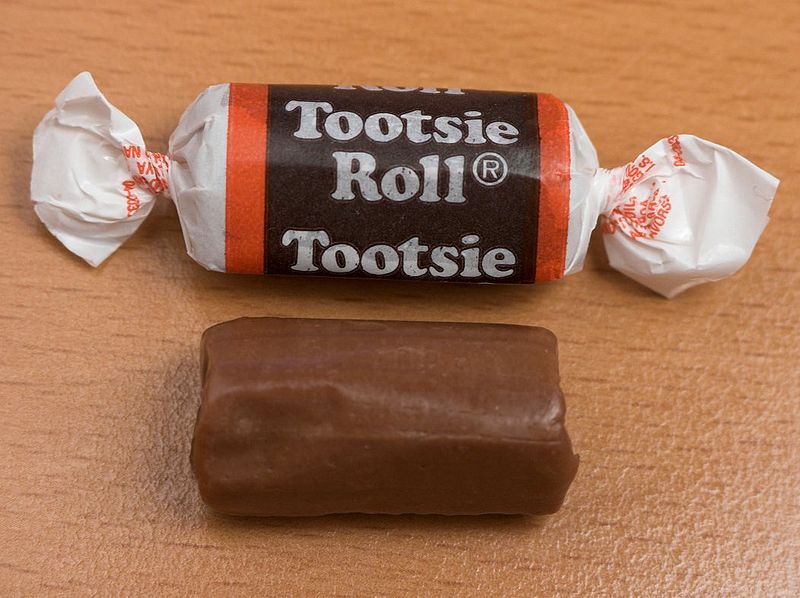 File:Tootsie roll small.jpg