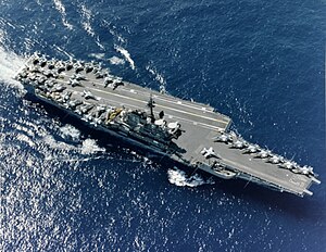 USS Coral Sea v roce 1986