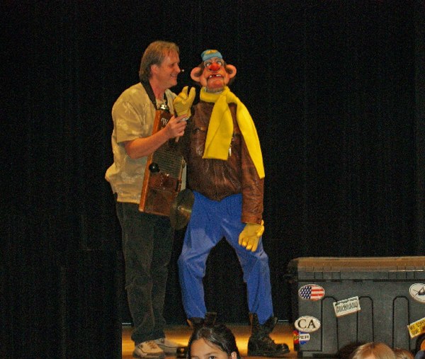 A ventriloquist entertaining children at the Pueblo, Colorado, Buell Children's Museum