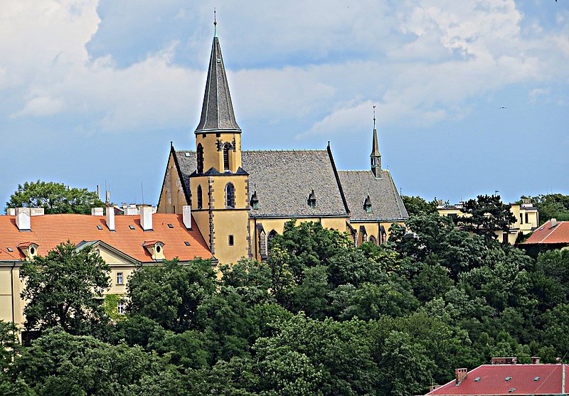 File:View from Vyšehrad - panoramio (10).jpg