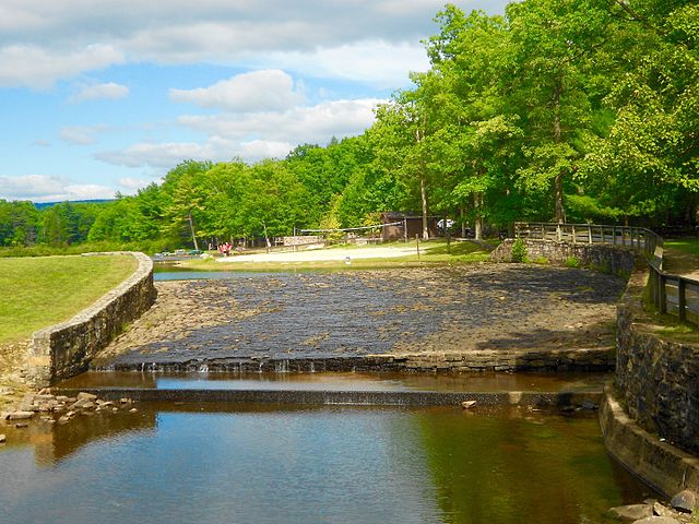 Whipple Dam State Park - Wikipedia