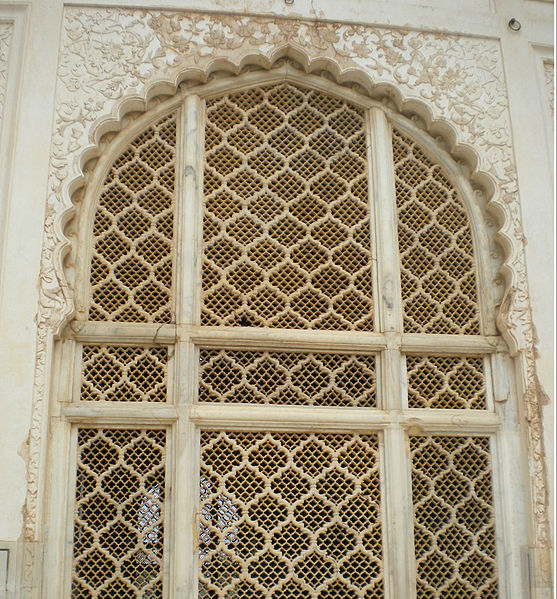 File:Window architecture Bibi Ka Maqbara Aurangabad.jpg