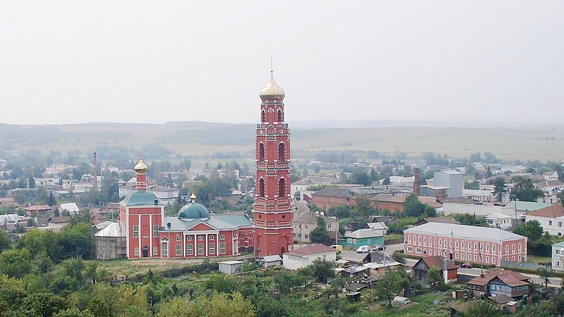 File:Вид на Георгиевскую церковь с колокольни собора (г. Болхов Орловской области) (cropped).jpg