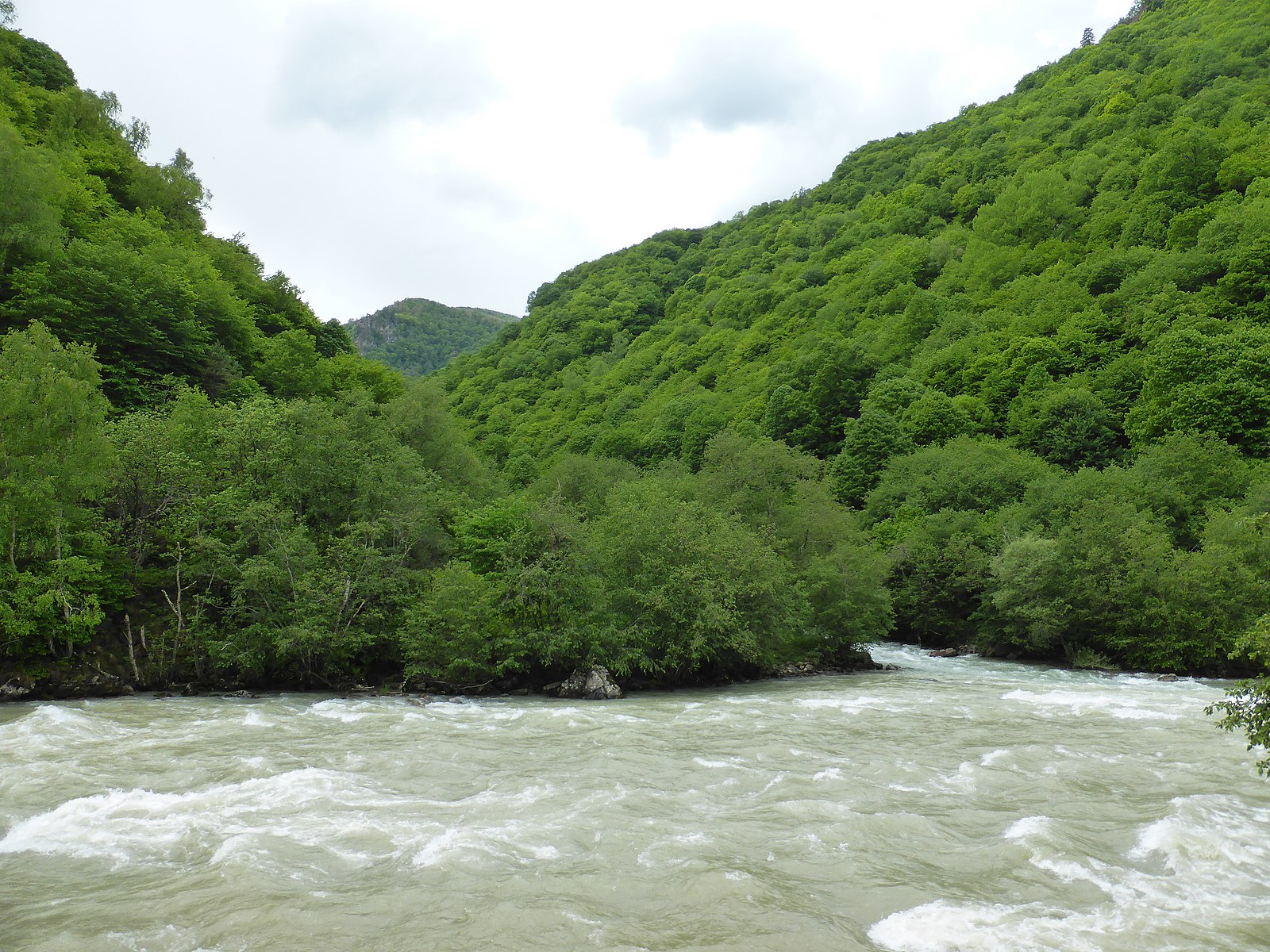 Даут река Карачаево Черкесия