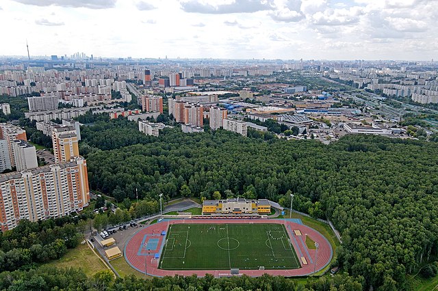 אצטדיון ופארק יער מדבדקובסקי