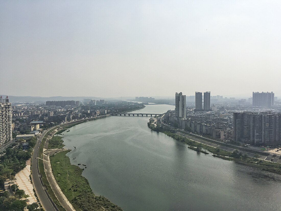 江油市