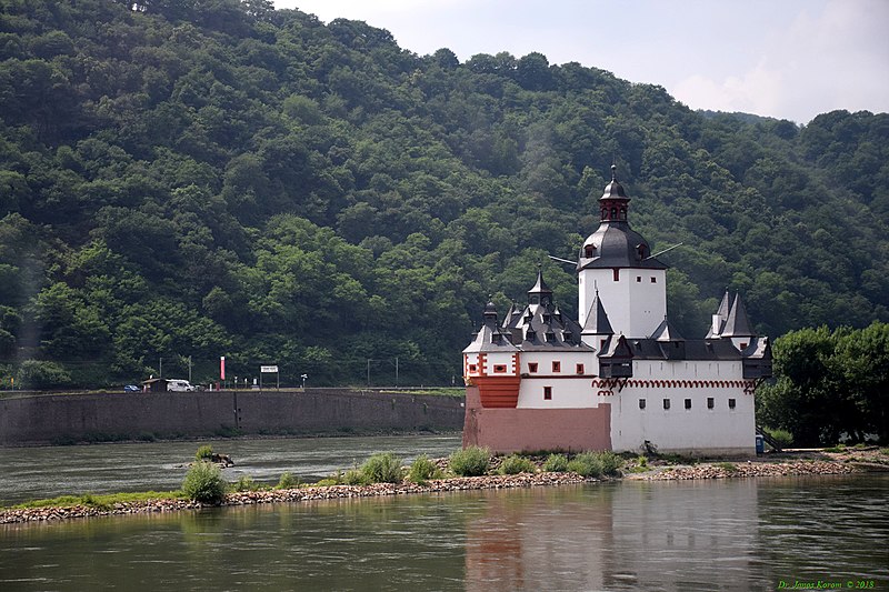 File:10 Pfalzgrafenstein 34DSC 0473 (45685238254).jpg