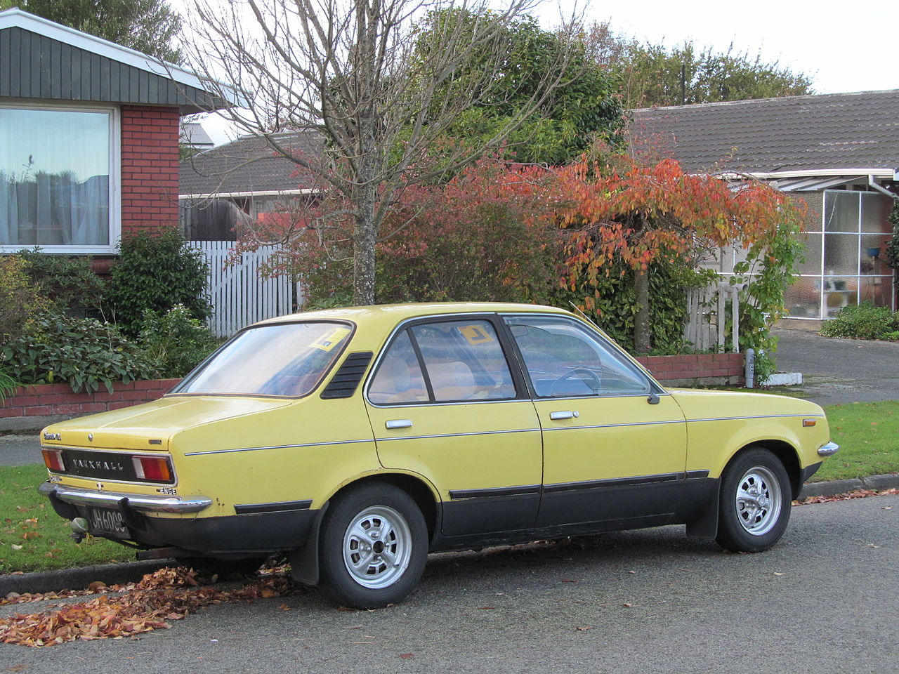 Image of 1980 Vauxhall Chevette GL Saloon (14084724622)