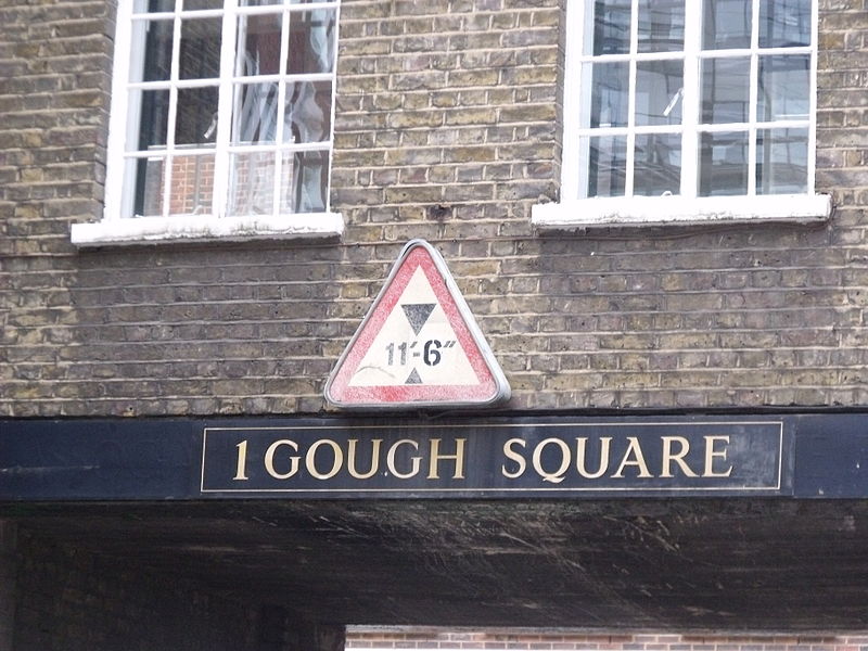 File:1 Gough Square (4044030418).jpg