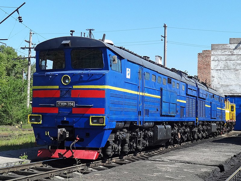 File:2ТЭ10М-3194, Kazakhstan, Karaganda region, Karaganda depot (Trainpix 137613).jpg