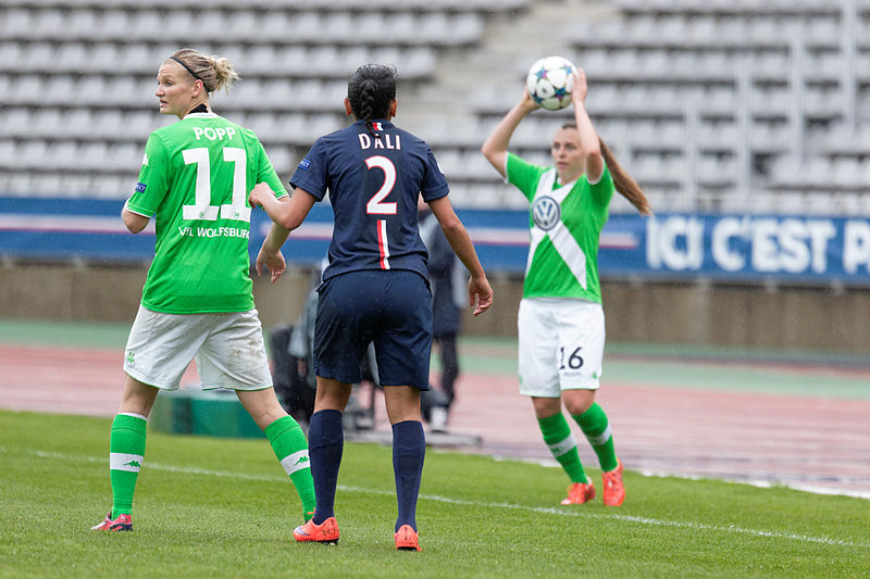 File:20150426 PSG vs Wolfsburg 106.jpg