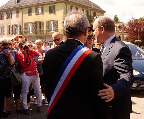 Jacques Colin, en discussion avec le Prince.