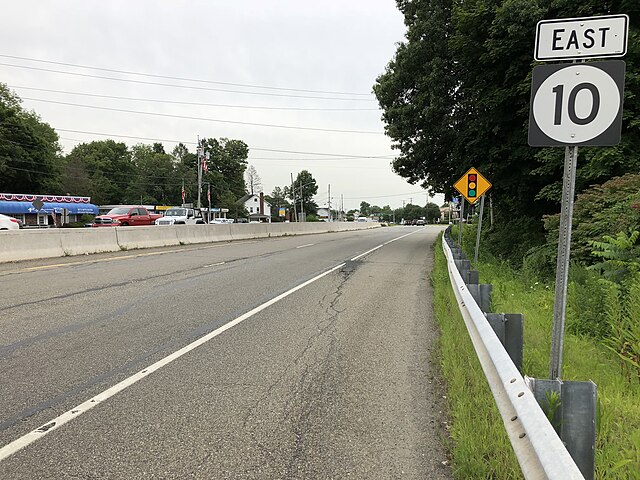 Route 10 eastbound past its western terminus at US 46 in Roxbury Township