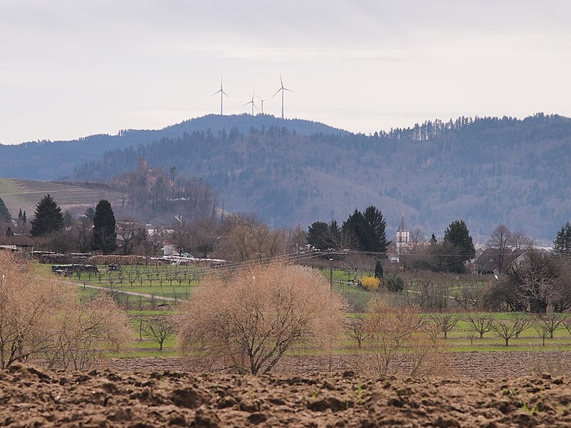 File:2018 04 02 Ortenberger Schloss von Zell weierbach aus.jpg