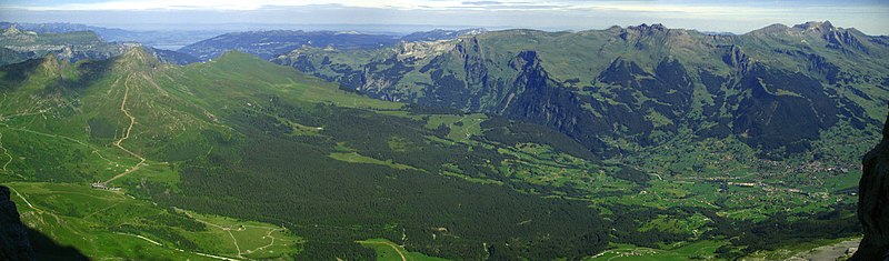 File:5102-5104a - Eigerwand - View from Jungfraubahn - huesat.JPG