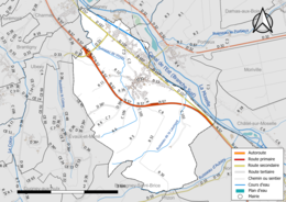 Carte en couleur présentant le réseau hydrographique de la commune