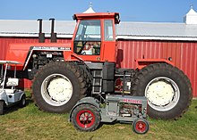 4W-305, the largest Allis-Chalmers tractor made AC 4W-305 4WD.jpg
