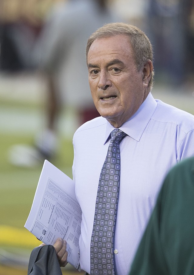 Al Michaels, Known for a Miracle, Reflects on His Luck - The New