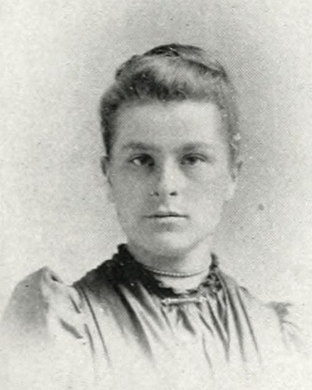 Alice Cordelia Morse ca 1893.jpg