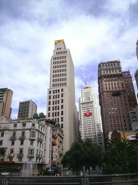 File:Anhangabaú Sao Paulo.jpg