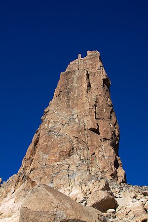 Slika:Argentina - Frey climbing 32 - Campanile Esloveno (6815981102).jpg