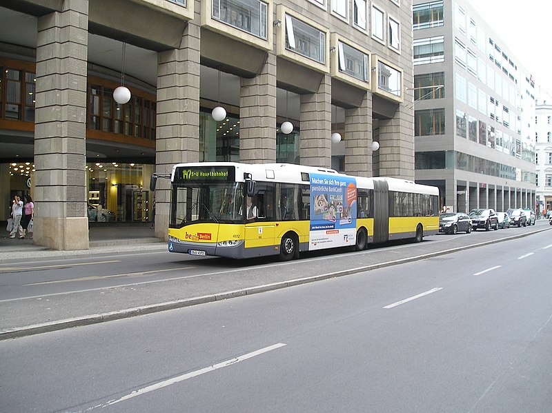 File:BVG bus line 147 on Friedrichstraße.JPG