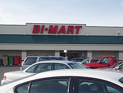 A Bi-Mart store in Ontario, Oregon Bi-Mart store.jpg