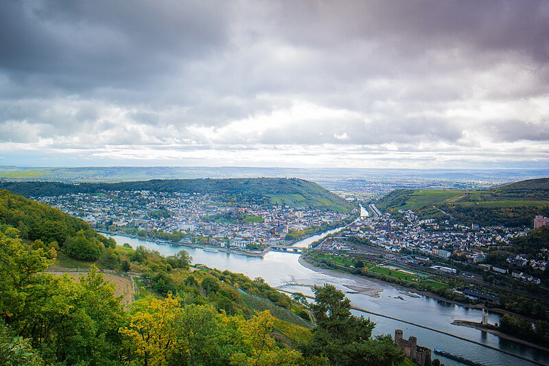 File:Bingen am Rhein, Nahemündung 20151007-SAM 0992.jpg