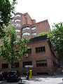 Bloque de viviendas de la calle Basílica, Madrid, España.