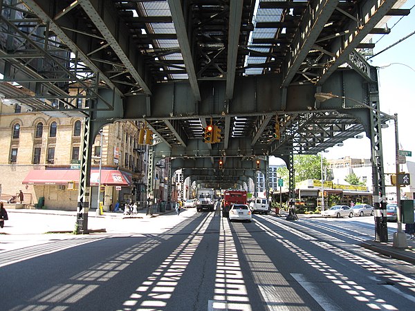 Broadway at Union Avenue