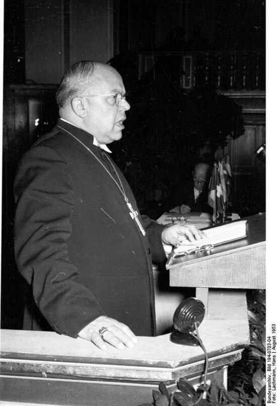 Image: Bundesarchiv Bild 194 0703 04, Kassel, 2. CVJM Europa Konferenz