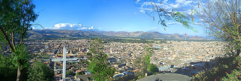Cajamarca: Geschichte, Wirtschaft, Sehenswürdigkeiten