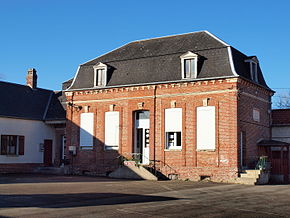 Campneuseville-FR-76-mairie-2.jpg